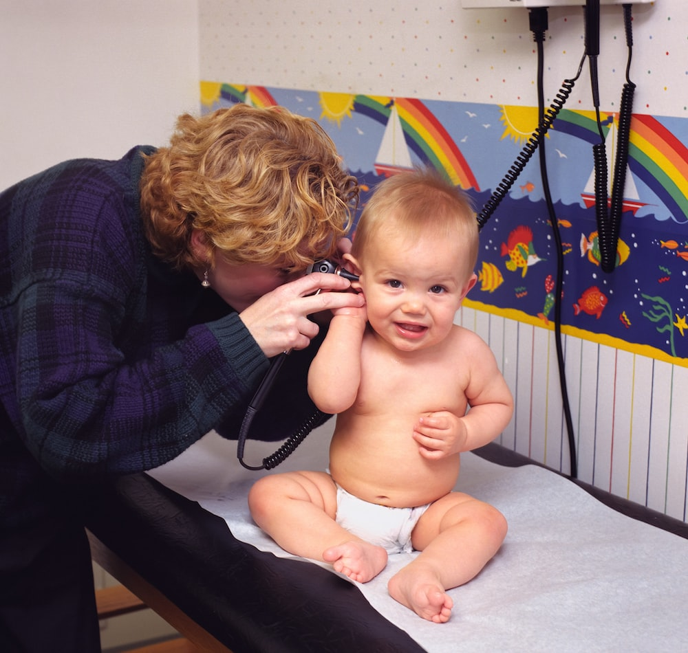 woman-baby-pediatrician